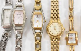 LARGE COLLECTION OF LADIES WRIST WATCHES