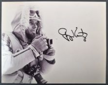 STAR WARS - GARY KURTZ (1940-2018) - SIGNED 8X10" PHOTO