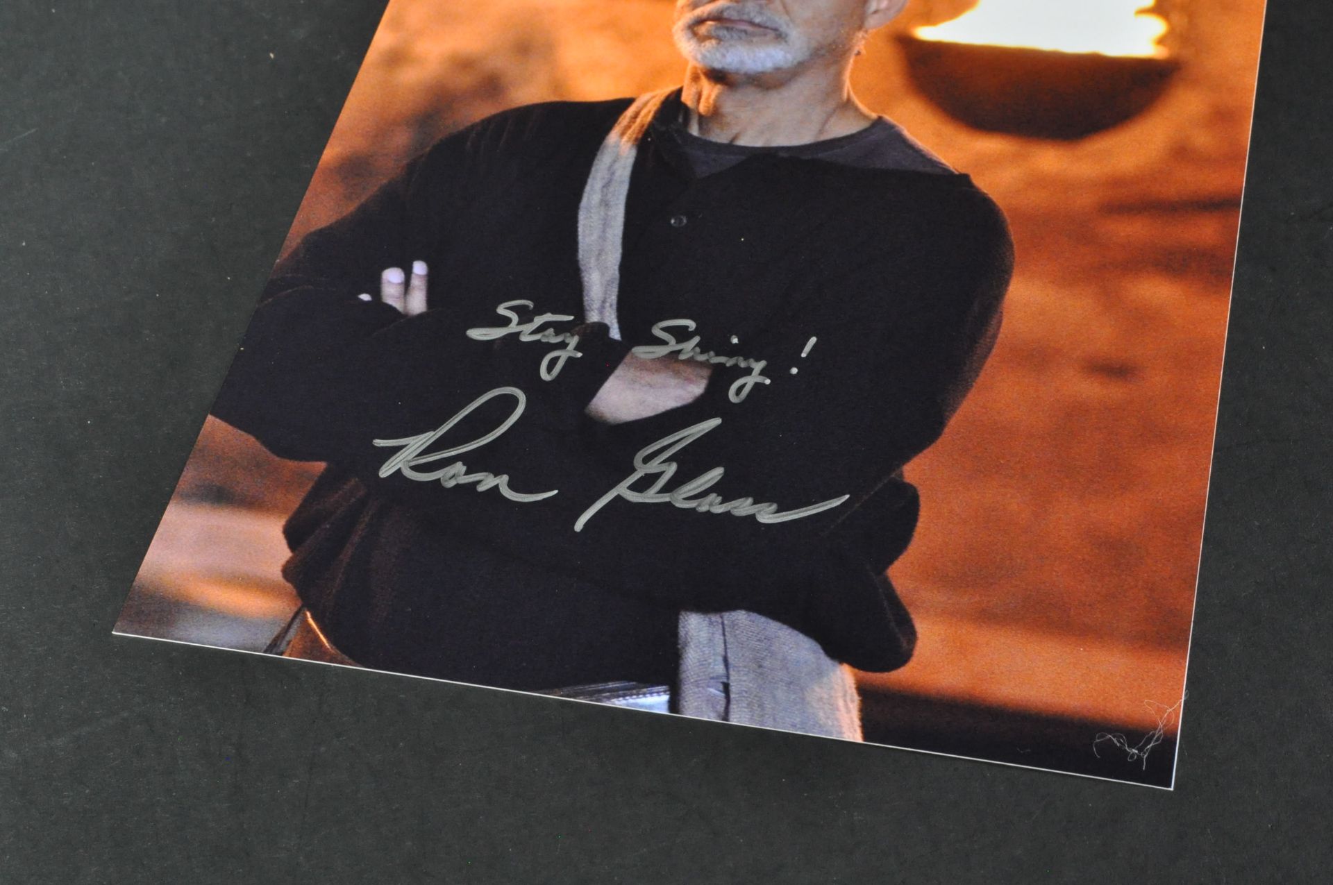 FIREFLY - RON GLASS (1945-2016) - SIGNED 8X10" PHOTOGRAPH - Image 2 of 2