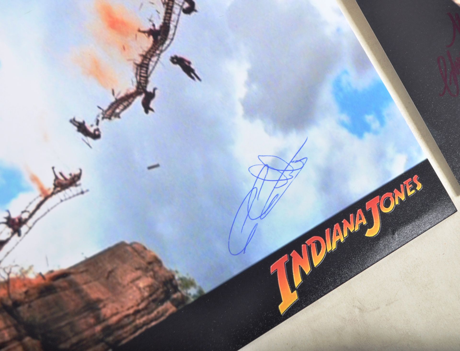 INDIANA JONES - TEMPLE OF DOOM - COLLECTION OF SIGNED PHOTOS - Bild 9 aus 18