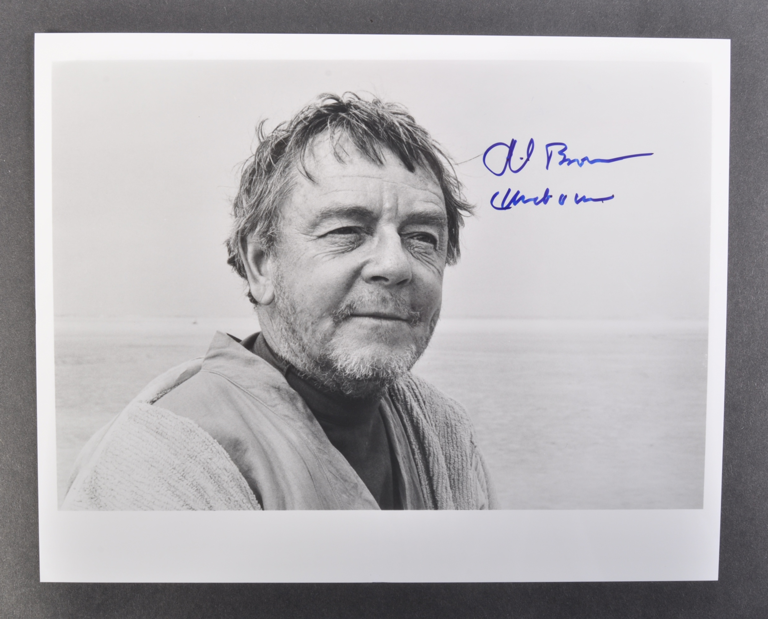 STAR WARS - PHIL BROWN (1916-2006) - UNCLE OWEN - SIGNED PHOTO