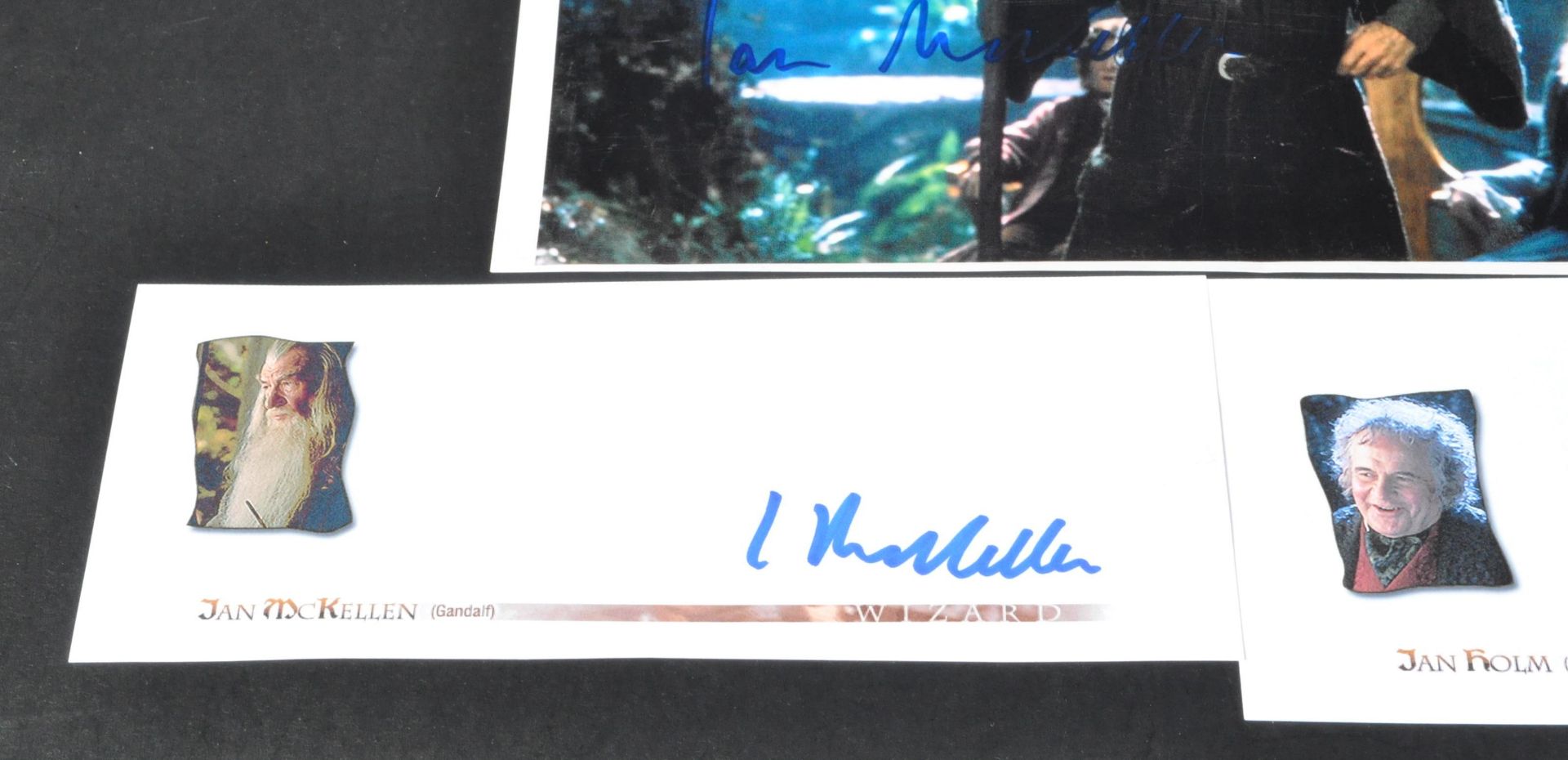 THE LORD OF THE RINGS - AUTOGRAPHS - MAIN CAST - Image 2 of 3