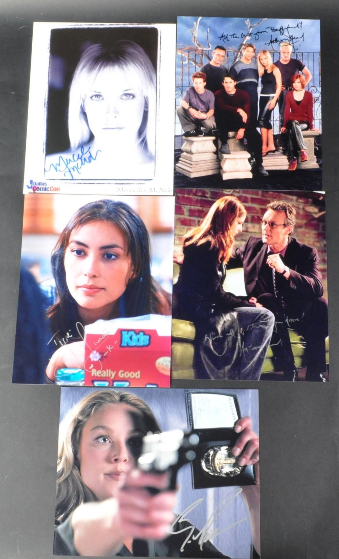 BUFFY THE VAMPIRE SLAYER - COLLECTION OF AUTOGRAPHS