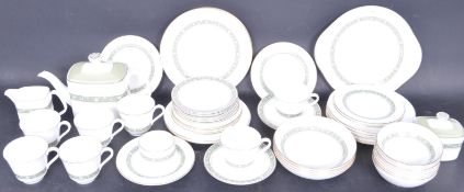 ROYAL DOULTON RONDALAY PATTERN DINNER SERVICE