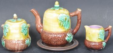 19TH CENTURY VICTORIAN 3 PIECE MAJOLICA TEA SERVICE