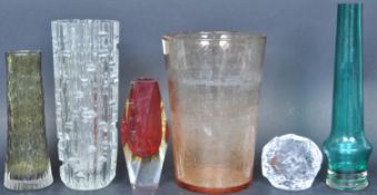 COLLECTION OF RETRO VINTAGE MID 20TH CENTURY STUDIO ART GLASS