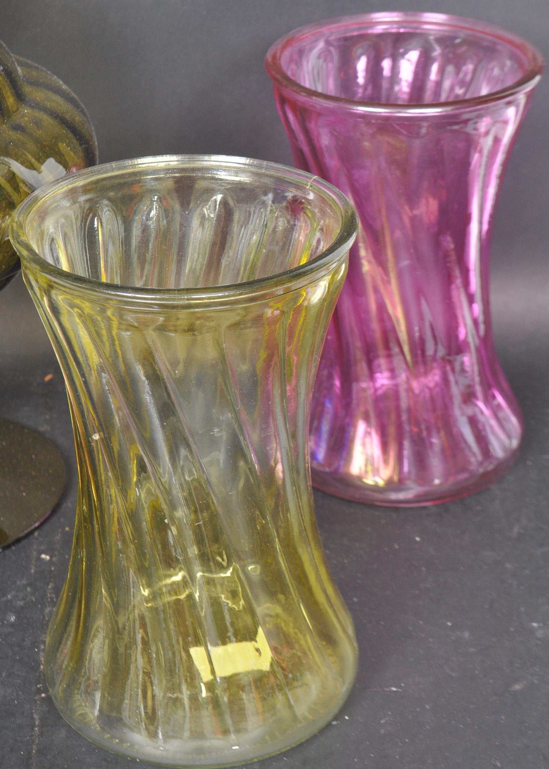 COLLECTION OF VINTAGE RETRO 20TH CENTURY ART STUDIO GLASS WARE - Image 2 of 8