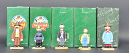 CAMBERWICK GREEN – ROBERT HARROP – FIGURINES / STATUES