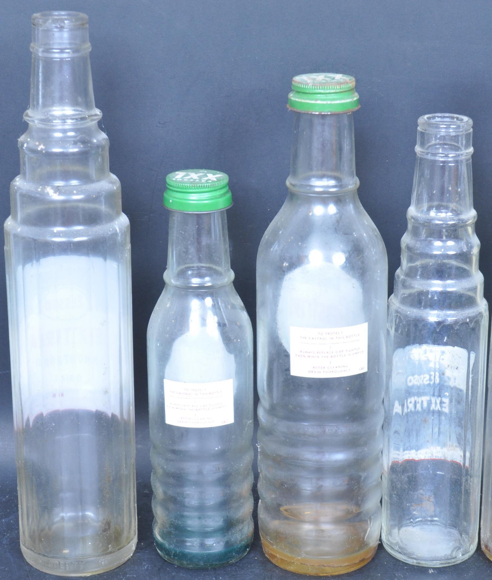 COLLECTION OF SEVEN VINTAGE 20TH CENTURY GLASS ADVERTISING OIL BOTTLES - Bild 6 aus 7