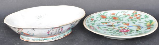 TWO PIECES OF 19TH CENTURY CHINESE PORCELAIN