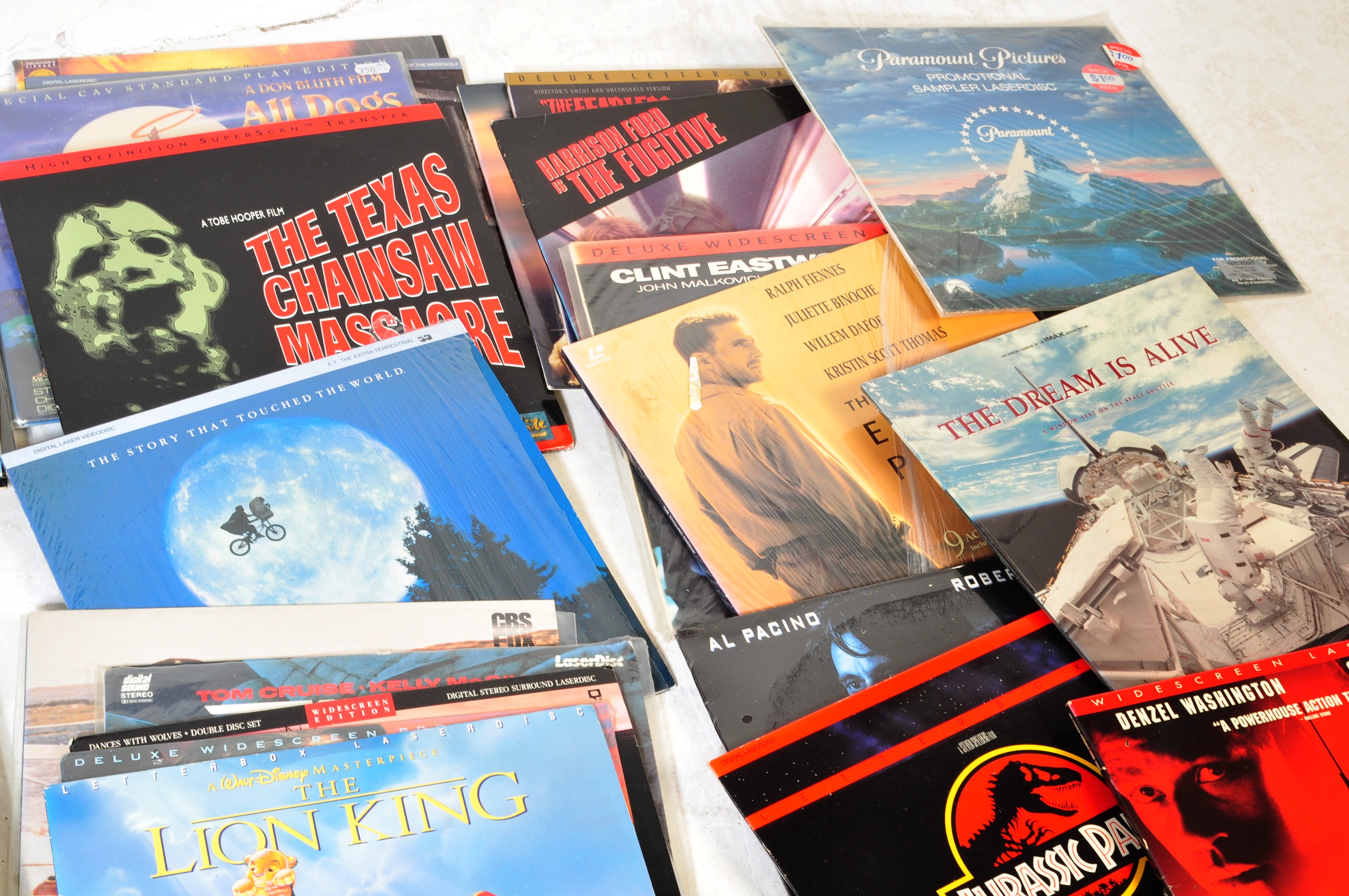 LARGE COLLECTION OF 20TH CENTURY AND LATER LASERDISCS - Image 3 of 5