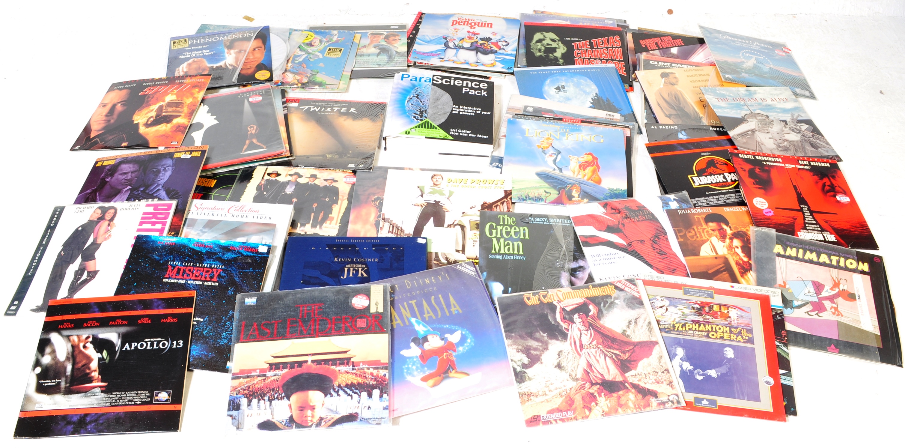 LARGE COLLECTION OF 20TH CENTURY AND LATER LASERDISCS