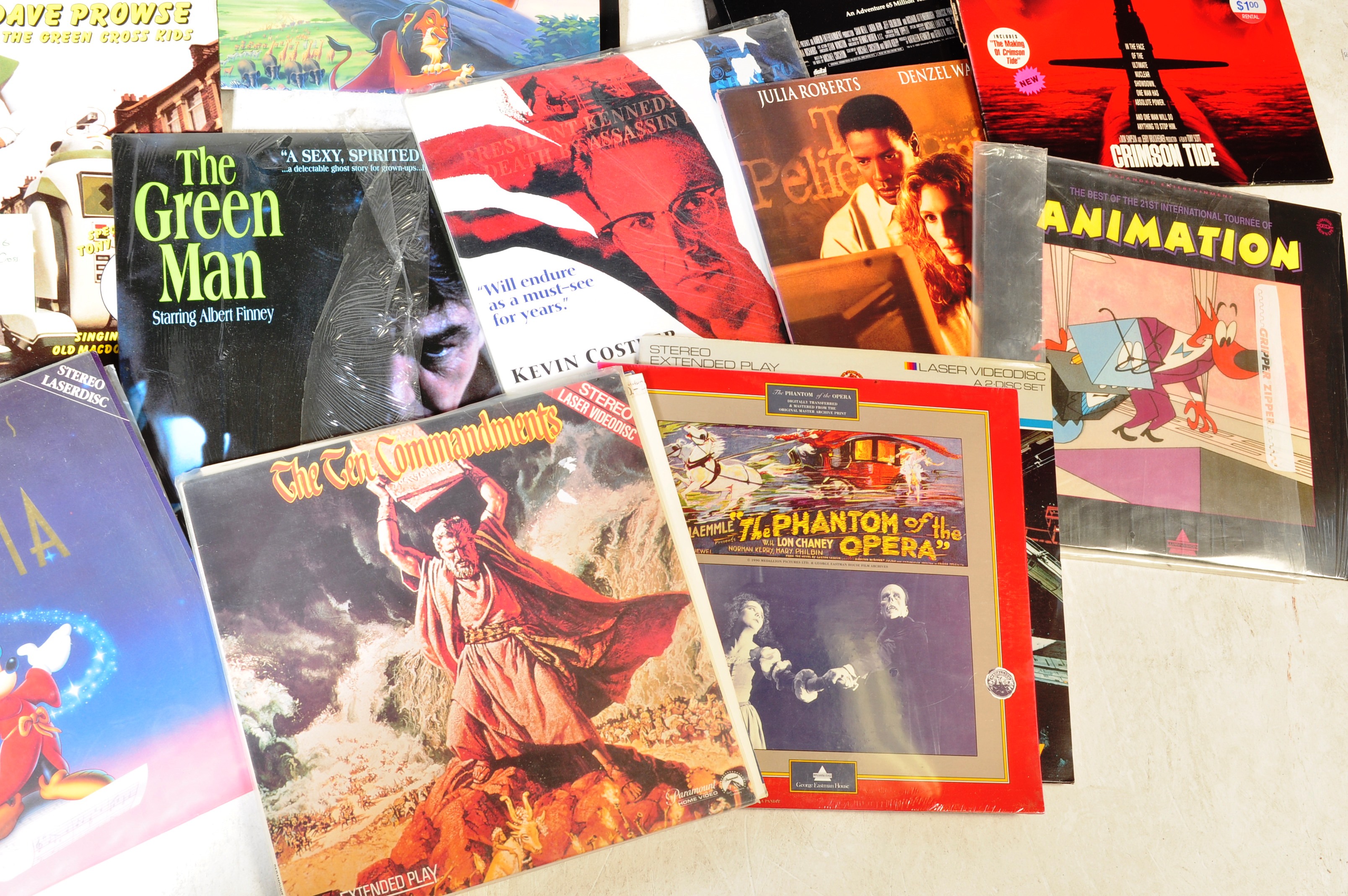 LARGE COLLECTION OF 20TH CENTURY AND LATER LASERDISCS - Image 4 of 5