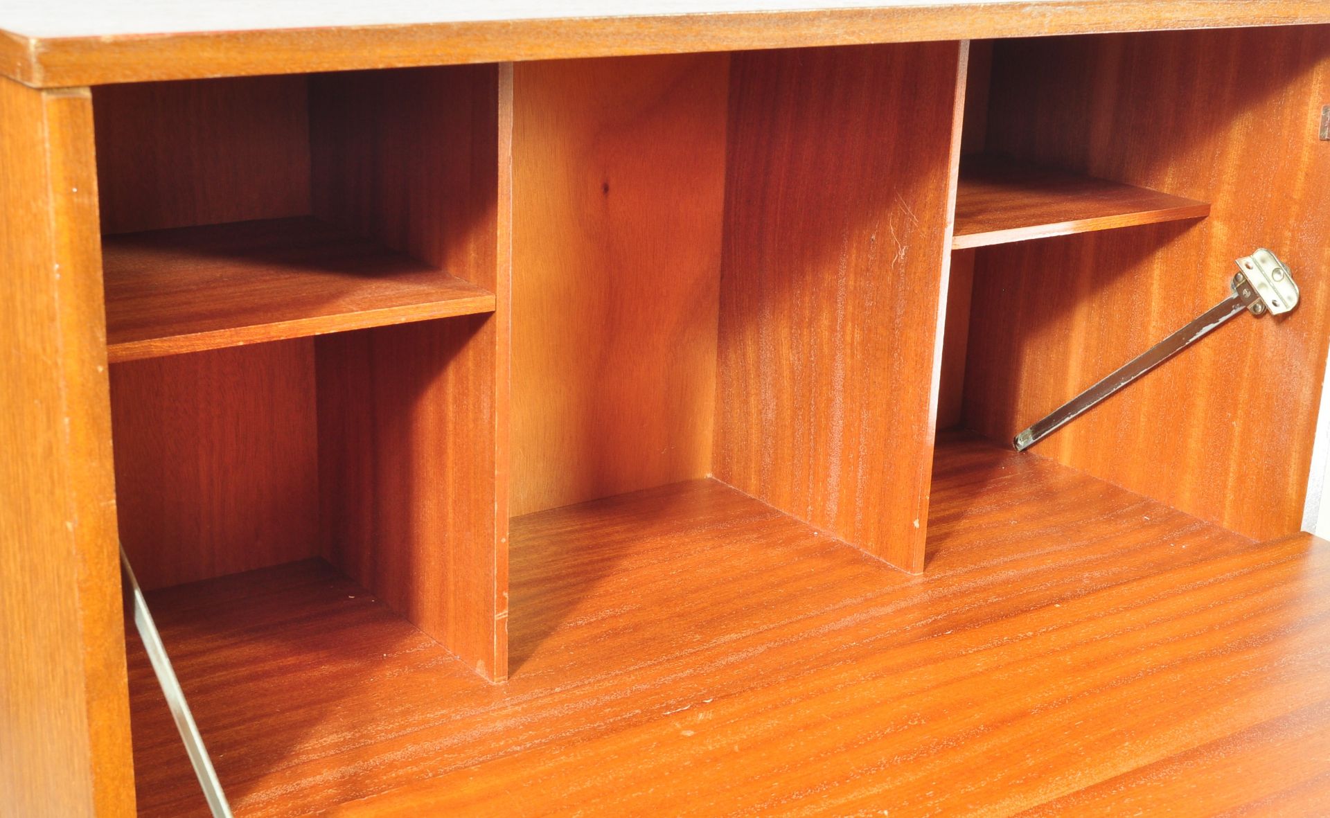 ARNOLD FURNITURE MID CENTURY TEAK WOOD BUREAU CABINET - Image 4 of 6