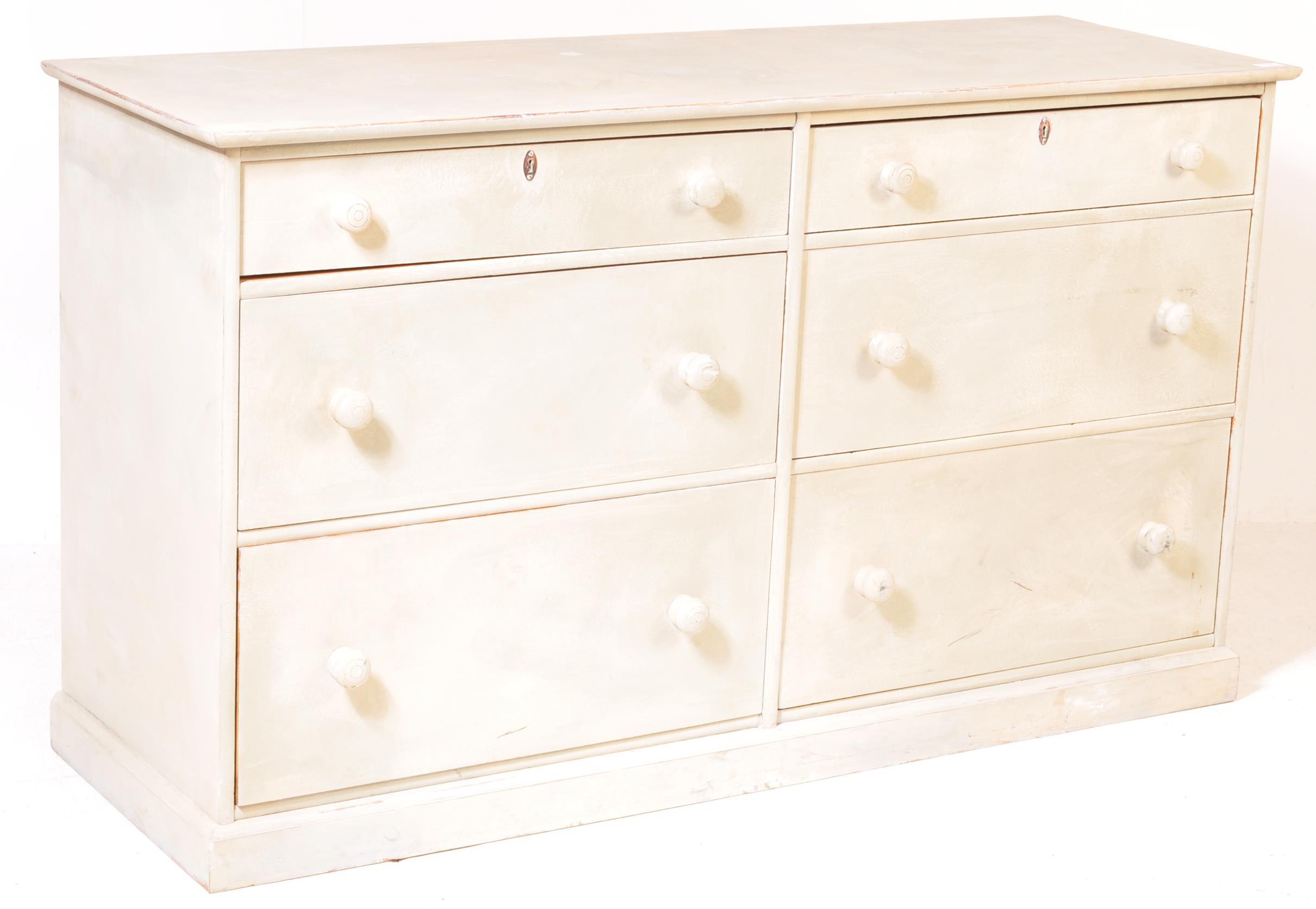 CONTEMPORARY SHABBY CHIC DOUBLE PINE CHEST OF DRAWERS - Image 2 of 8