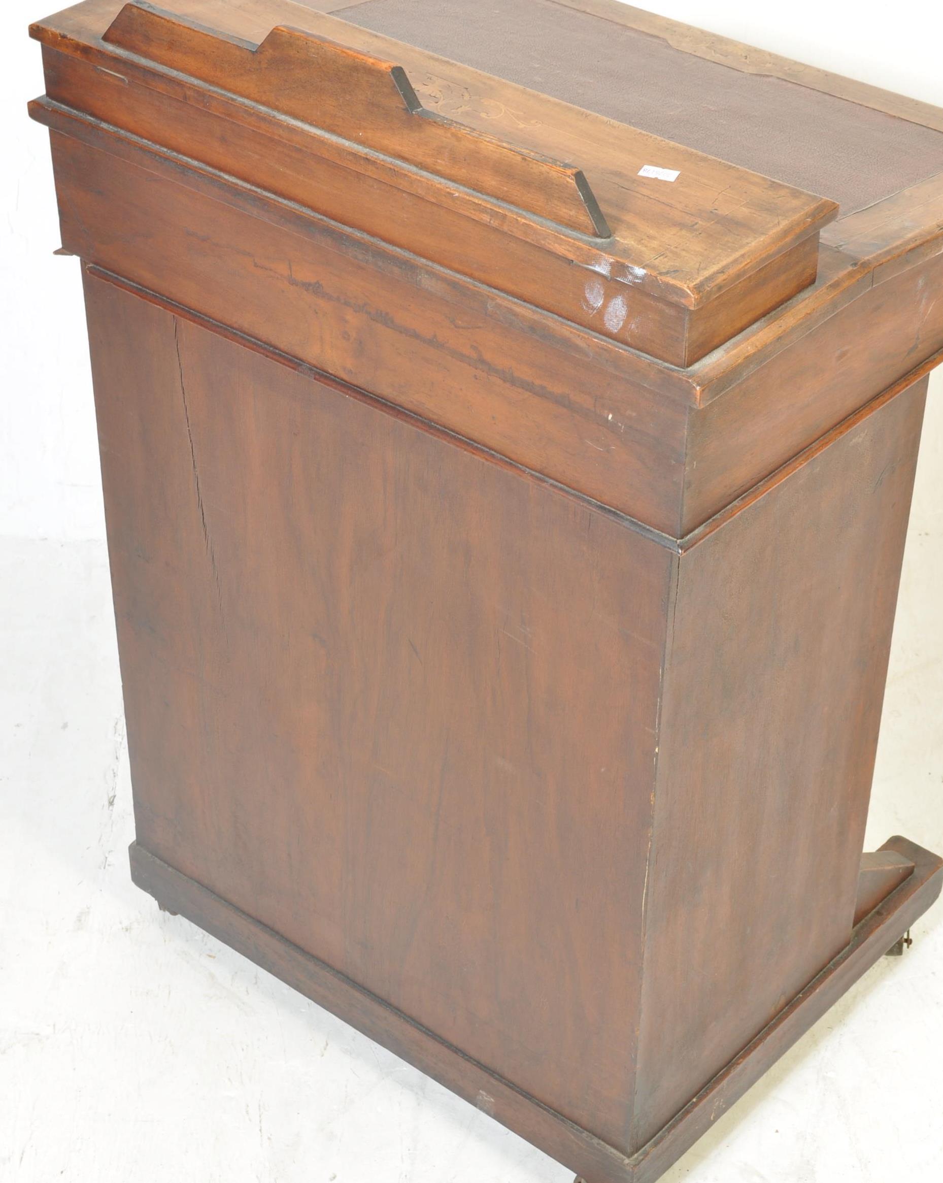 EDWARDIAN MAHOGANY & LINE INLAID DAVENPORT DESK - Image 5 of 5