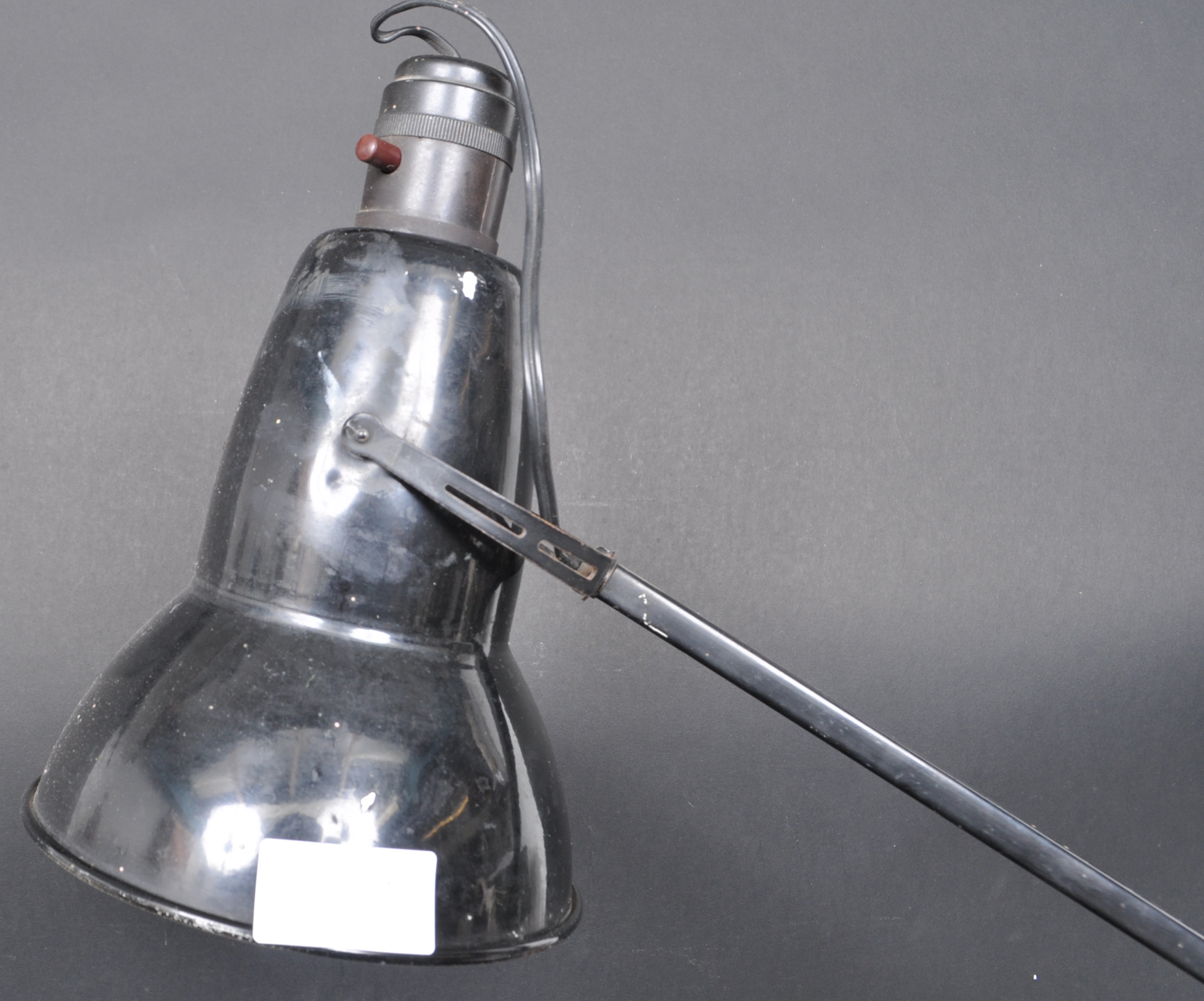 20TH CENTURY CIRCA 1940S HERBERT TERRY ANGLEPOISE LAMP - Image 4 of 5