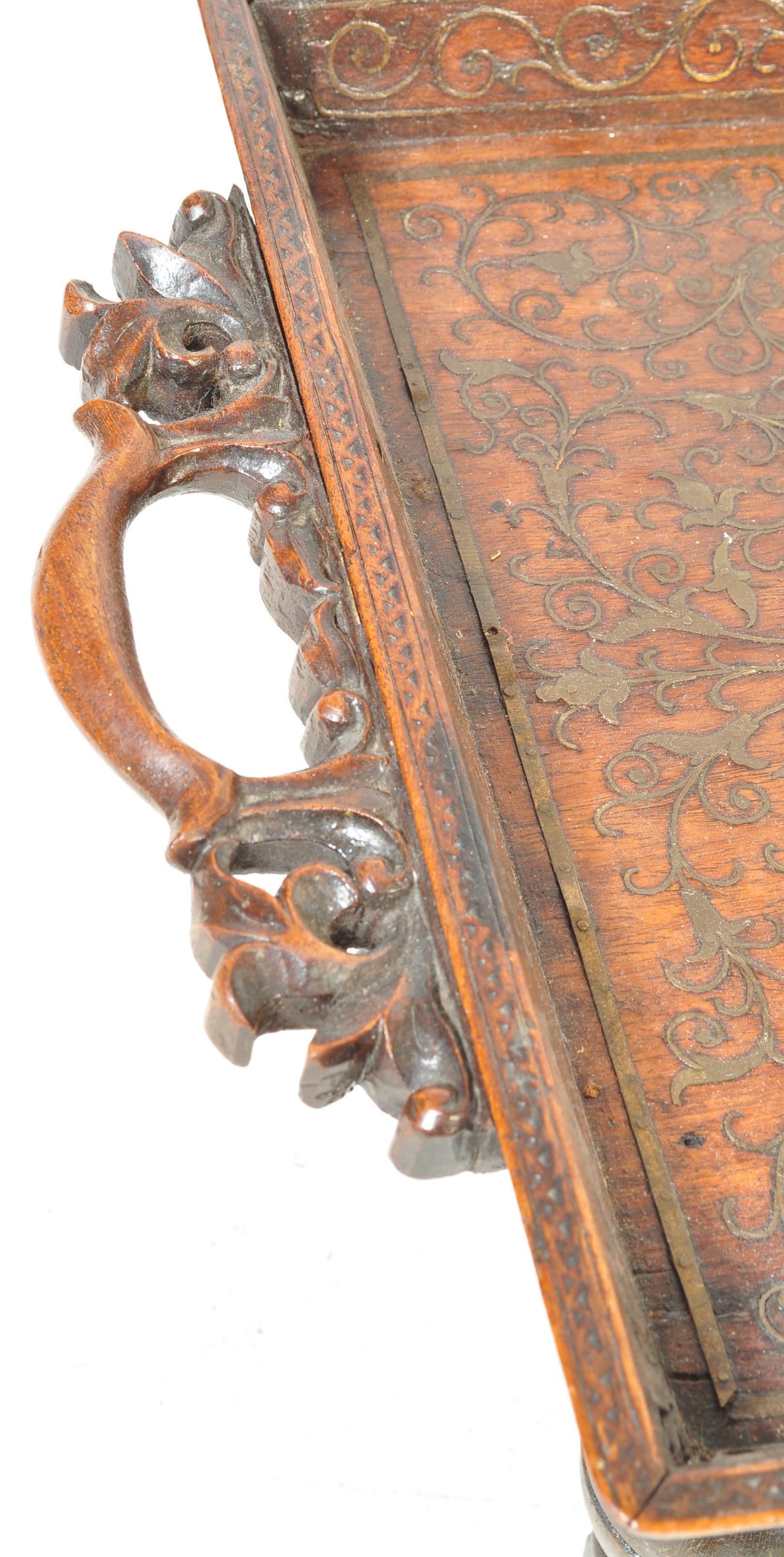 EARLY 20TH CENTURY BRASS INLAID TRAY TABLE - Image 4 of 6