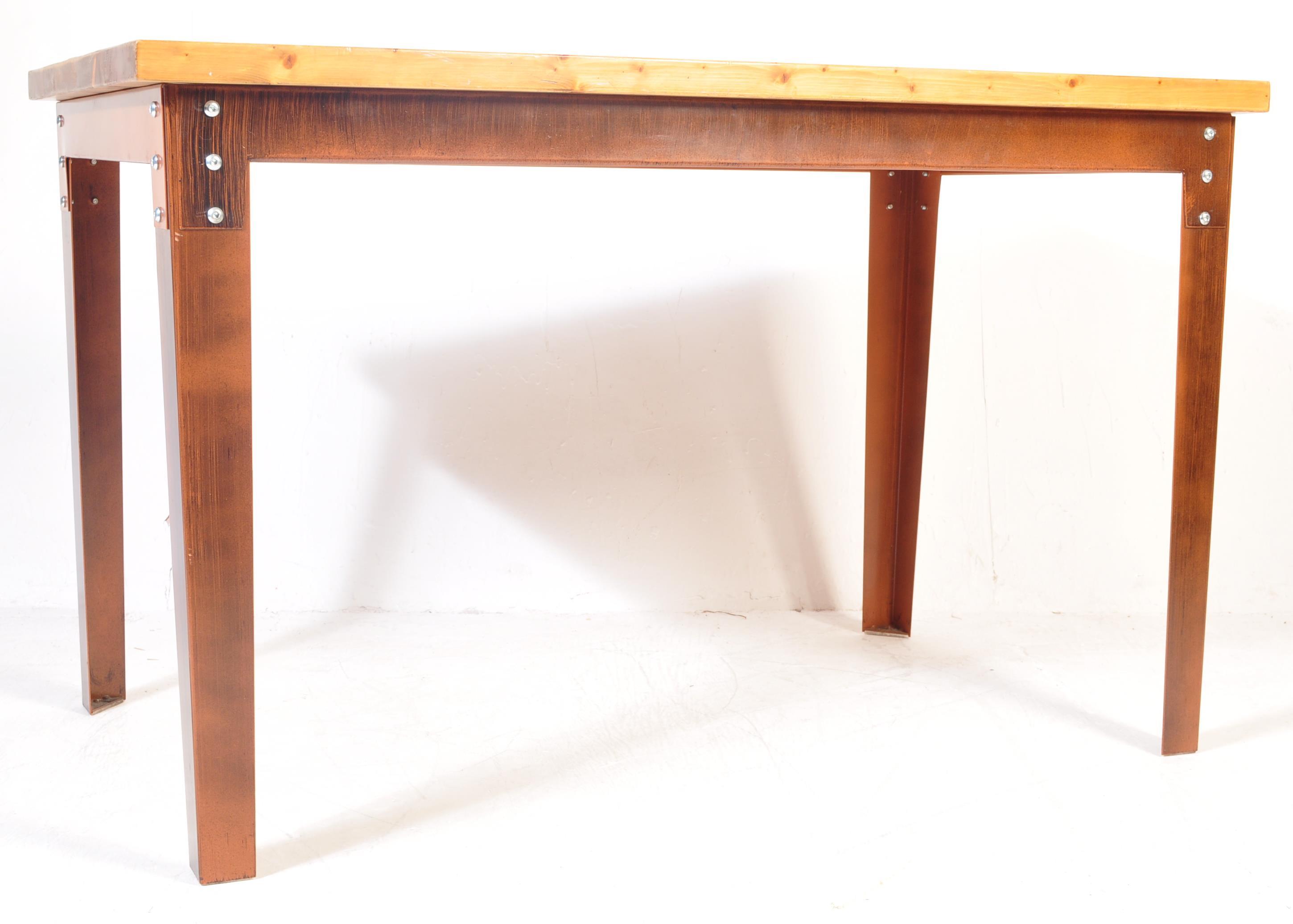 RETRO VINTAGE MID 20TH CENTURY DINING TABLE