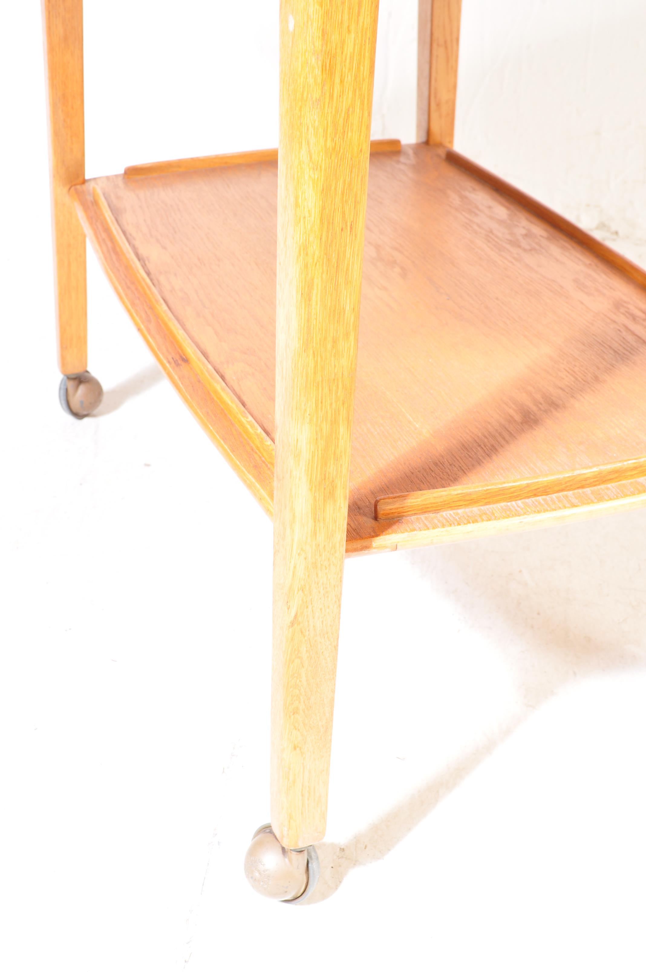 MID 20TH CENTURY TEAK WOOD SERVING TROLLEY - Image 5 of 7