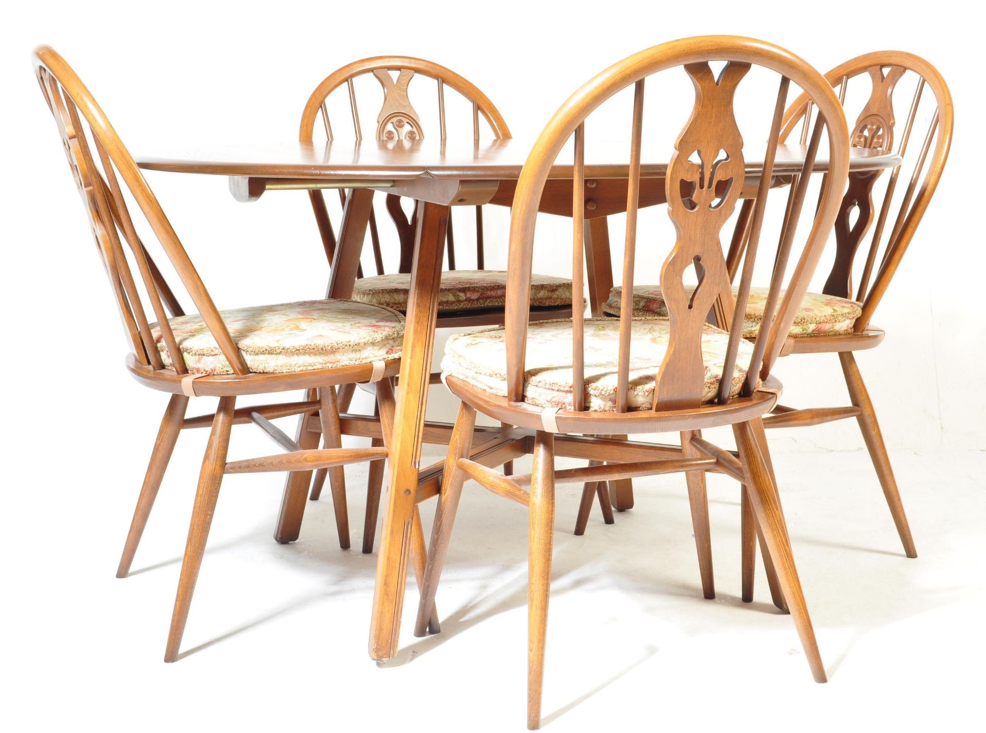 ERCOL FURNITURE - FLEUR DE LYS DINING ROOM SUITE