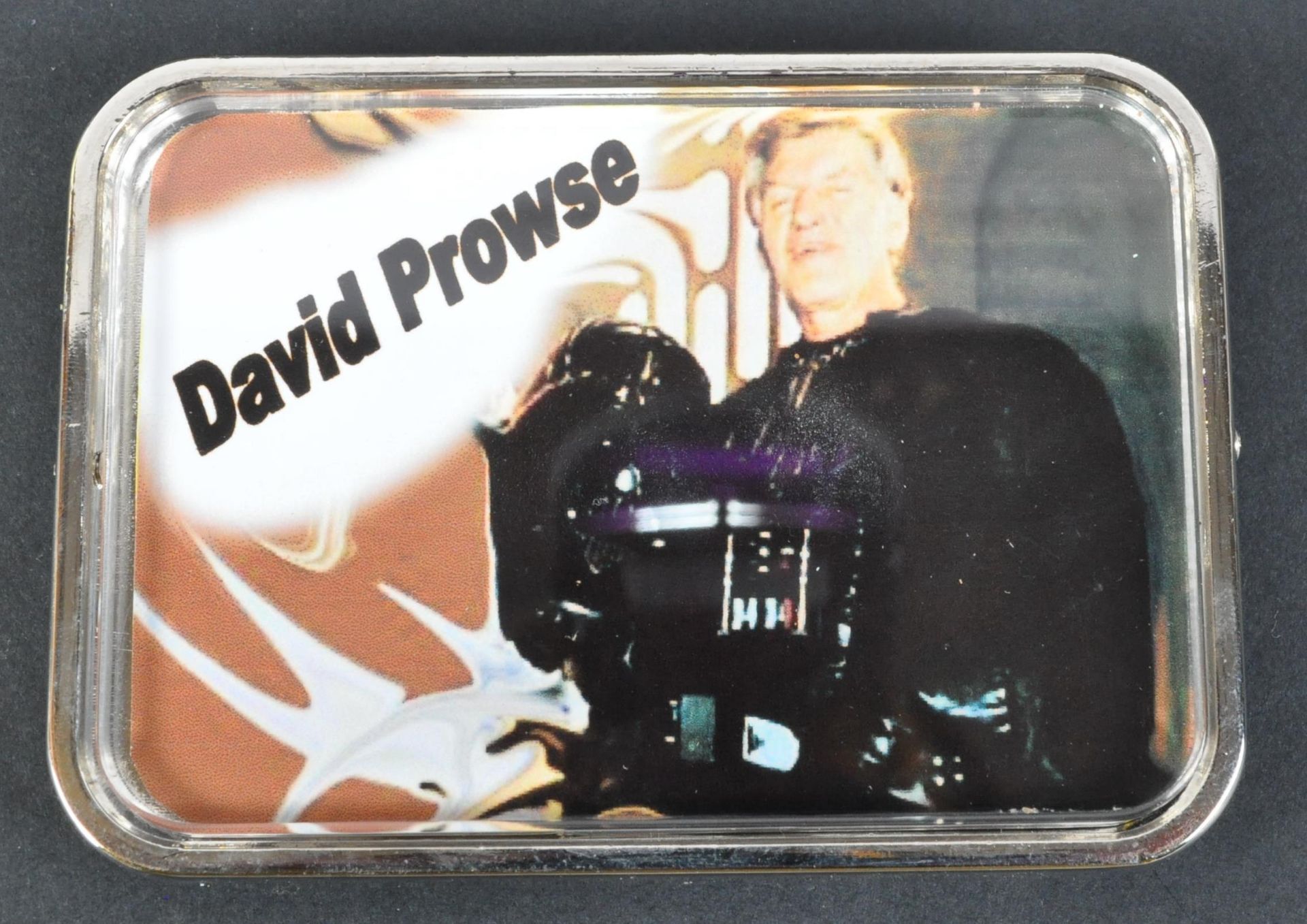 ESTATE OF DAVE PROWSE - FAN GIFT PICTURE BELT BUCKLE - Image 4 of 4