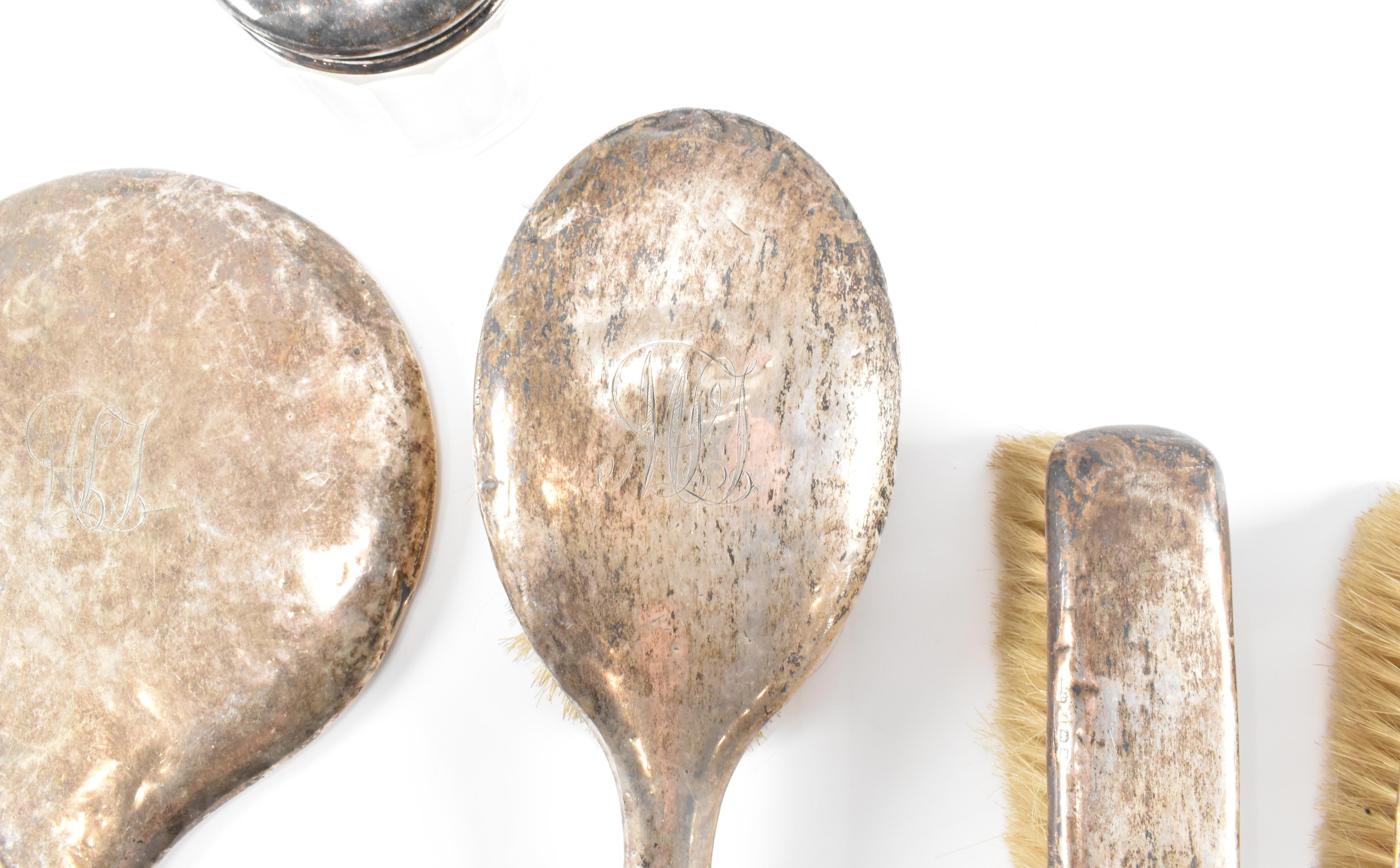 1920'S SILVER BACKED DRESSING TABLE ITEMS - Image 4 of 6