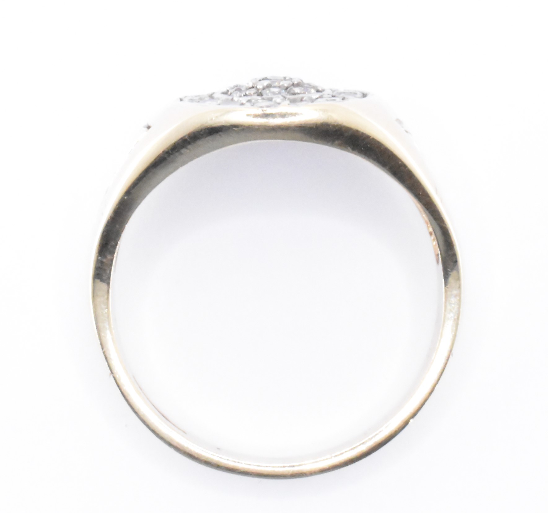 9CT GOLD & CZ SIGNET RING - Image 7 of 7