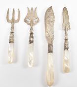 EDWARIDAN SILVER HALLMARKED MOTHER OF PEARL FLATWARE