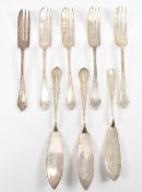 GROUP OF SILVER HALLMARKED DESSERT CUTLERY