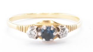 18CT GOLD BLUE STONE & DIAMOND RING