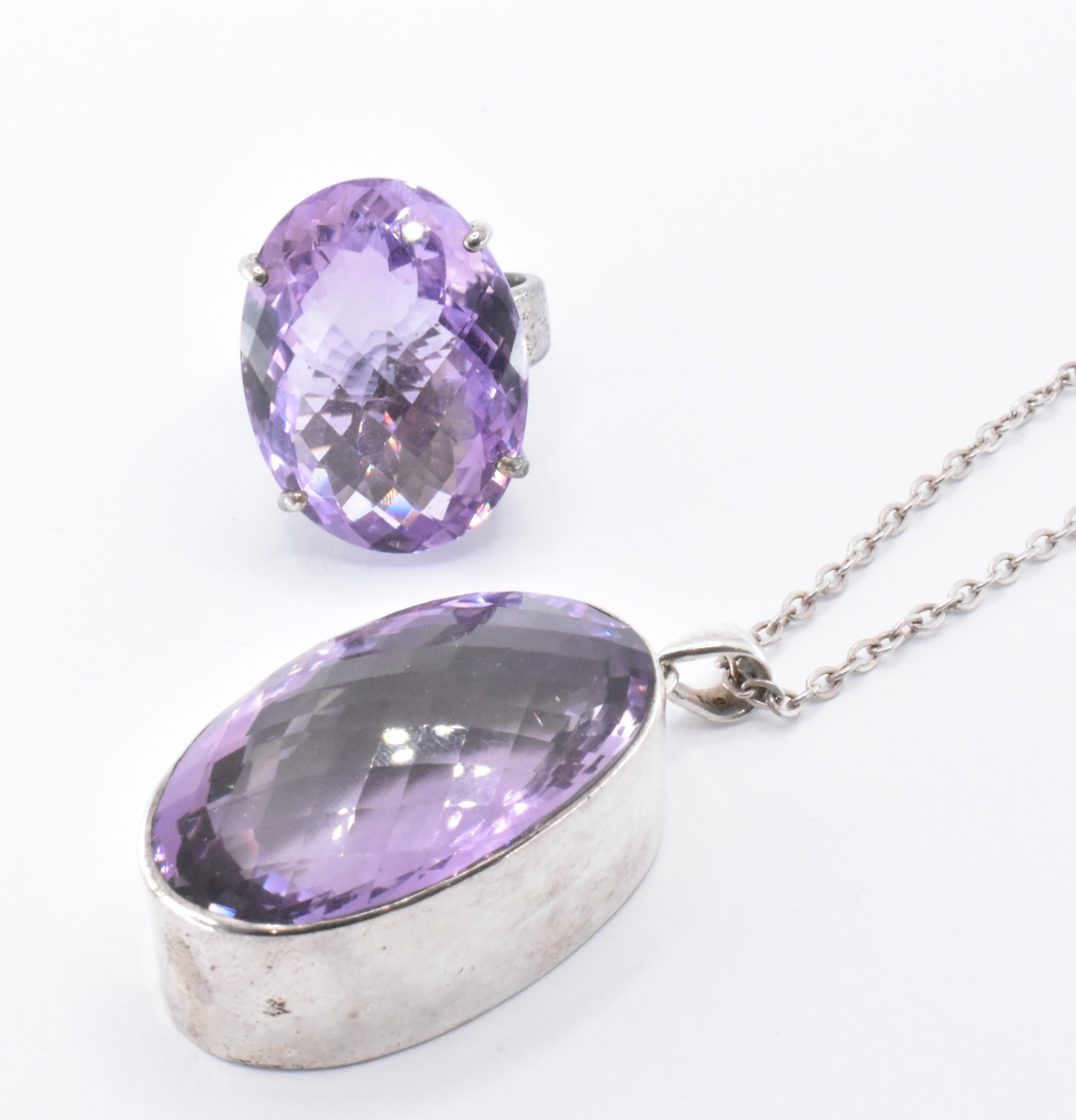 925 SILVER AMETHYST PENDANT NECKLACE & RING. - Image 2 of 8