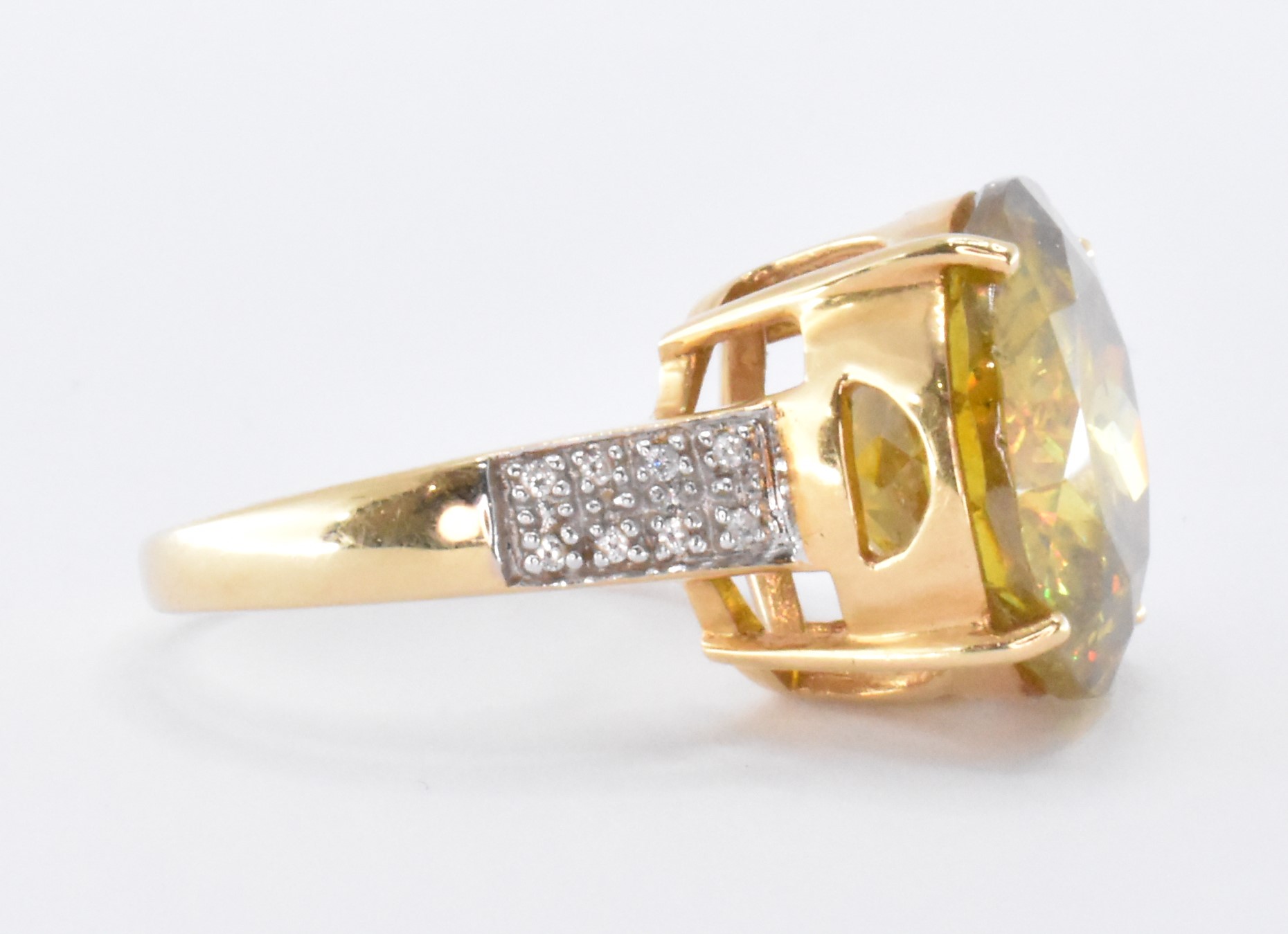 18CT GOLD SPHALERITE & DIAMOND DRESS RING - Image 6 of 9