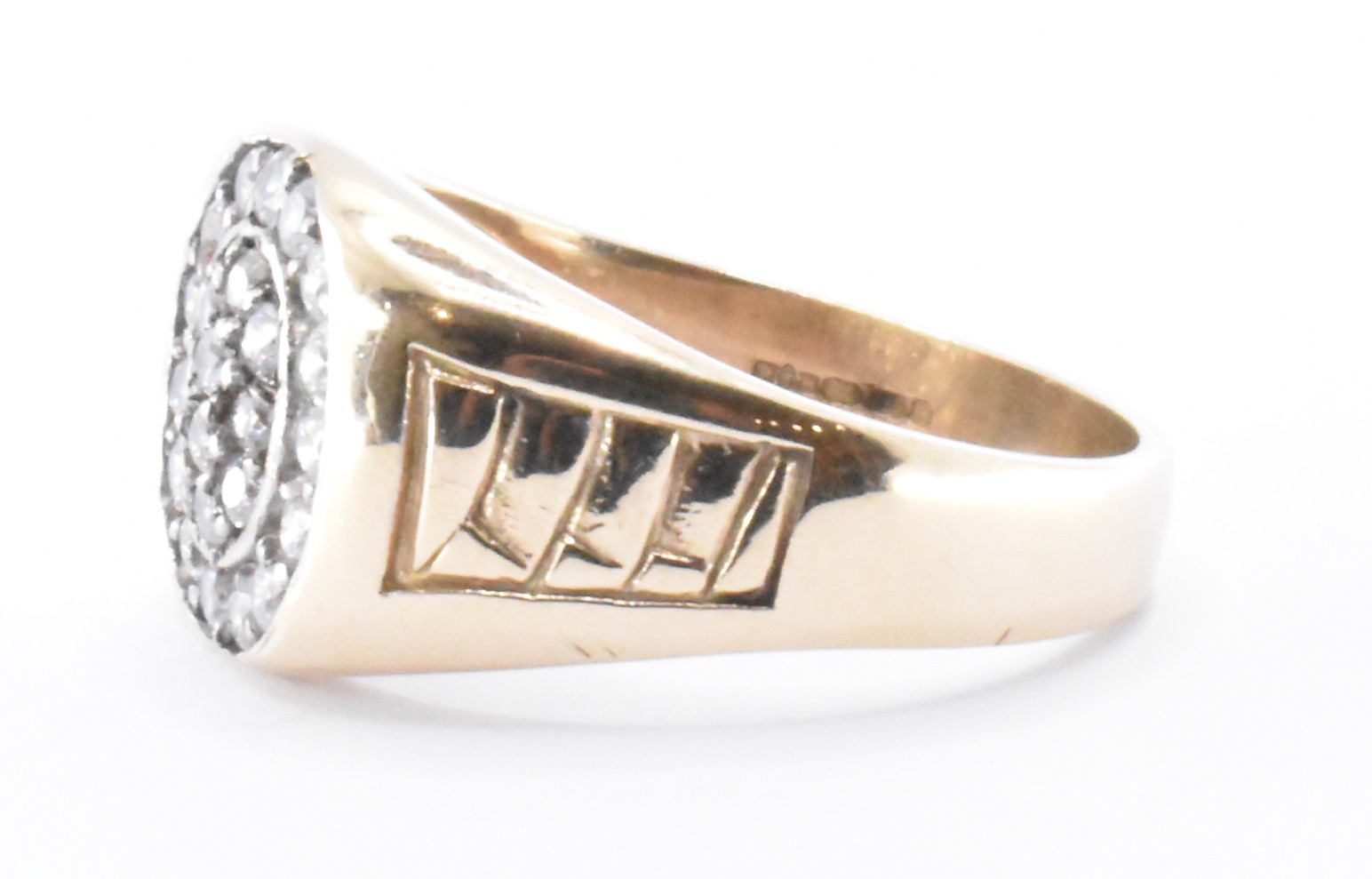 9CT GOLD & CZ SIGNET RING - Image 2 of 7