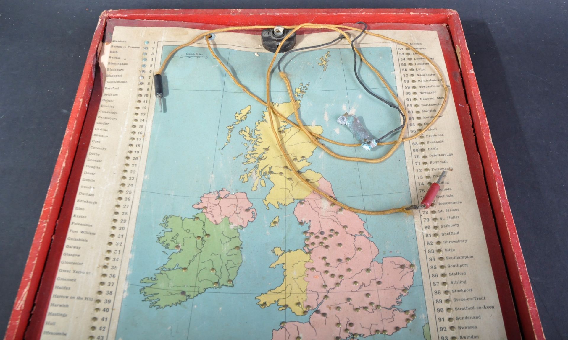 1920'S BRITISH ' ELECTRO TUTOR ' GEOGRAPHICAL GAME / TOY - Image 3 of 3