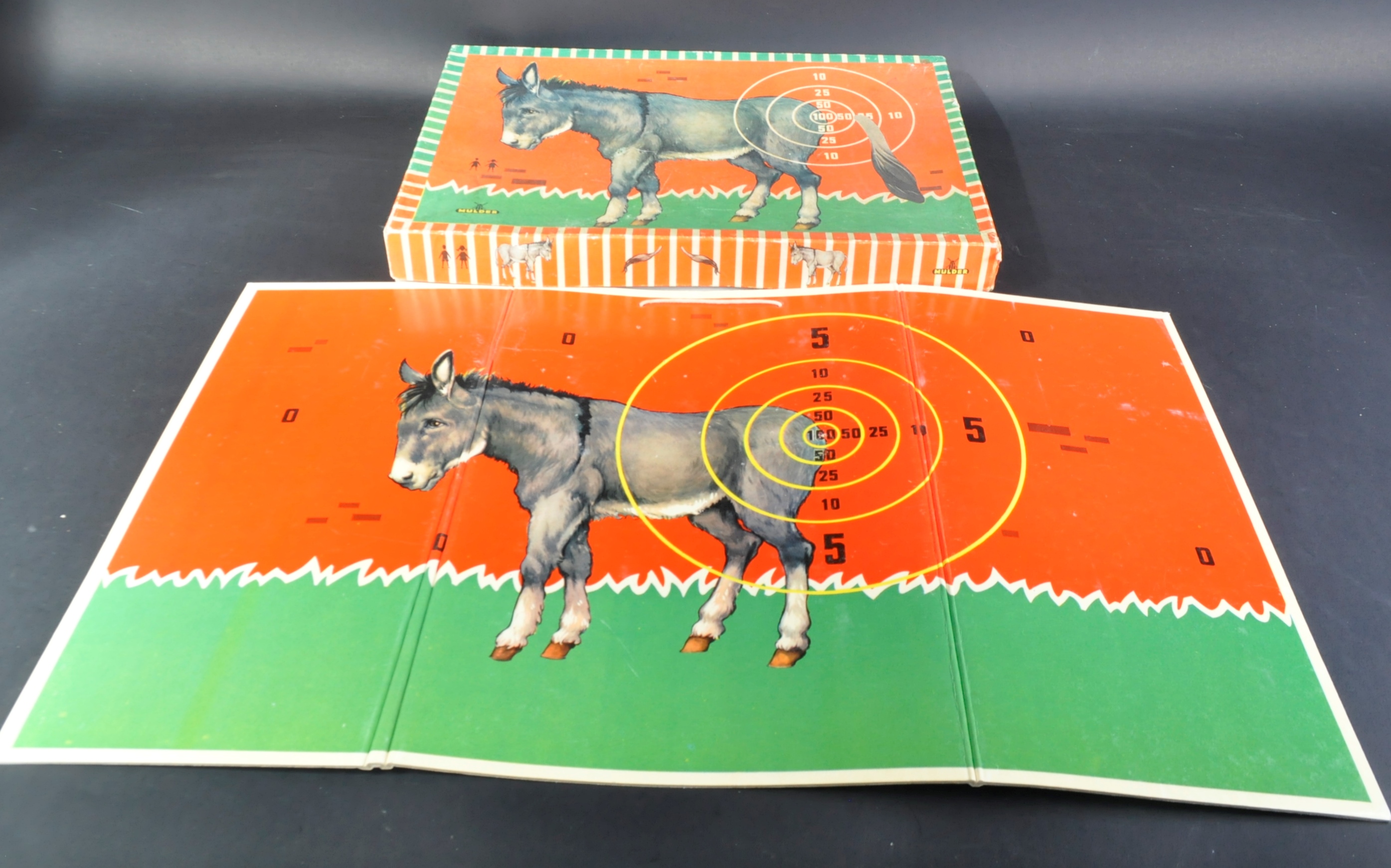 VINTAGE GERMAN / DUTCH MADE DONKEY TAIL TARGET GAME