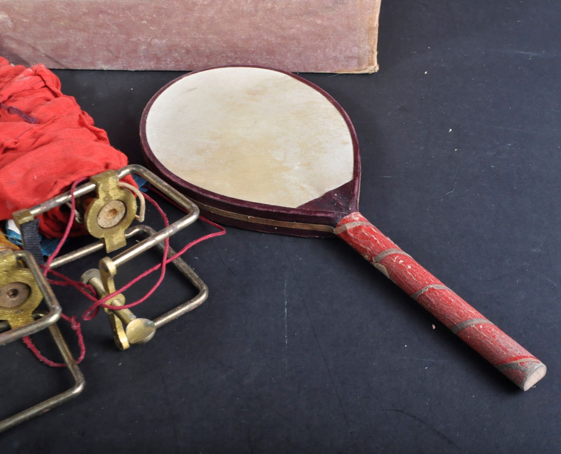 LATE 19TH CENTURY J JAQUES TABLE TOP PING PONG GAME - Image 4 of 5