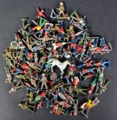 LARGE COLLECTION OF VINTAGE LEAD TOY SOLDIERS