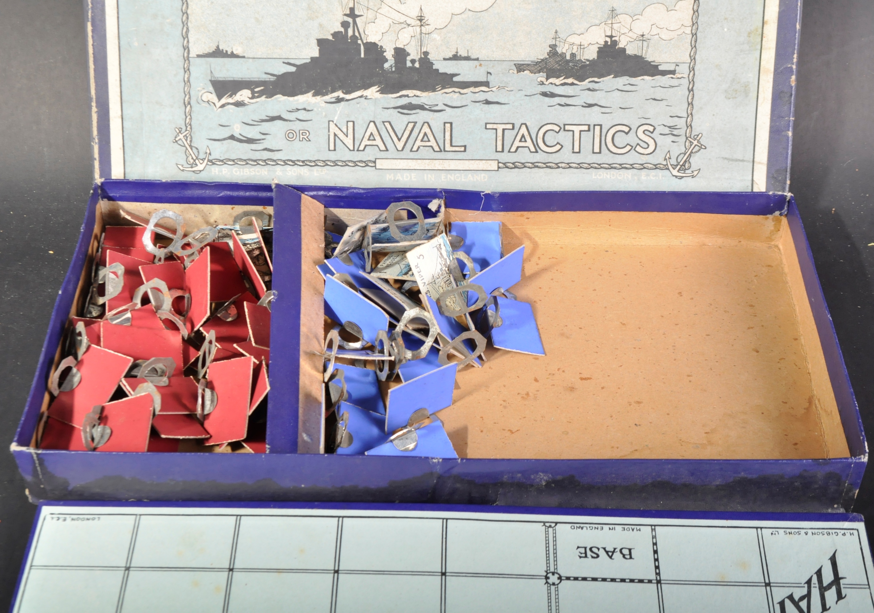 VINTAGE WWII SECOND WORLD WAR PERIOD NAVAL TACTICS BOARD GAME - Image 3 of 4