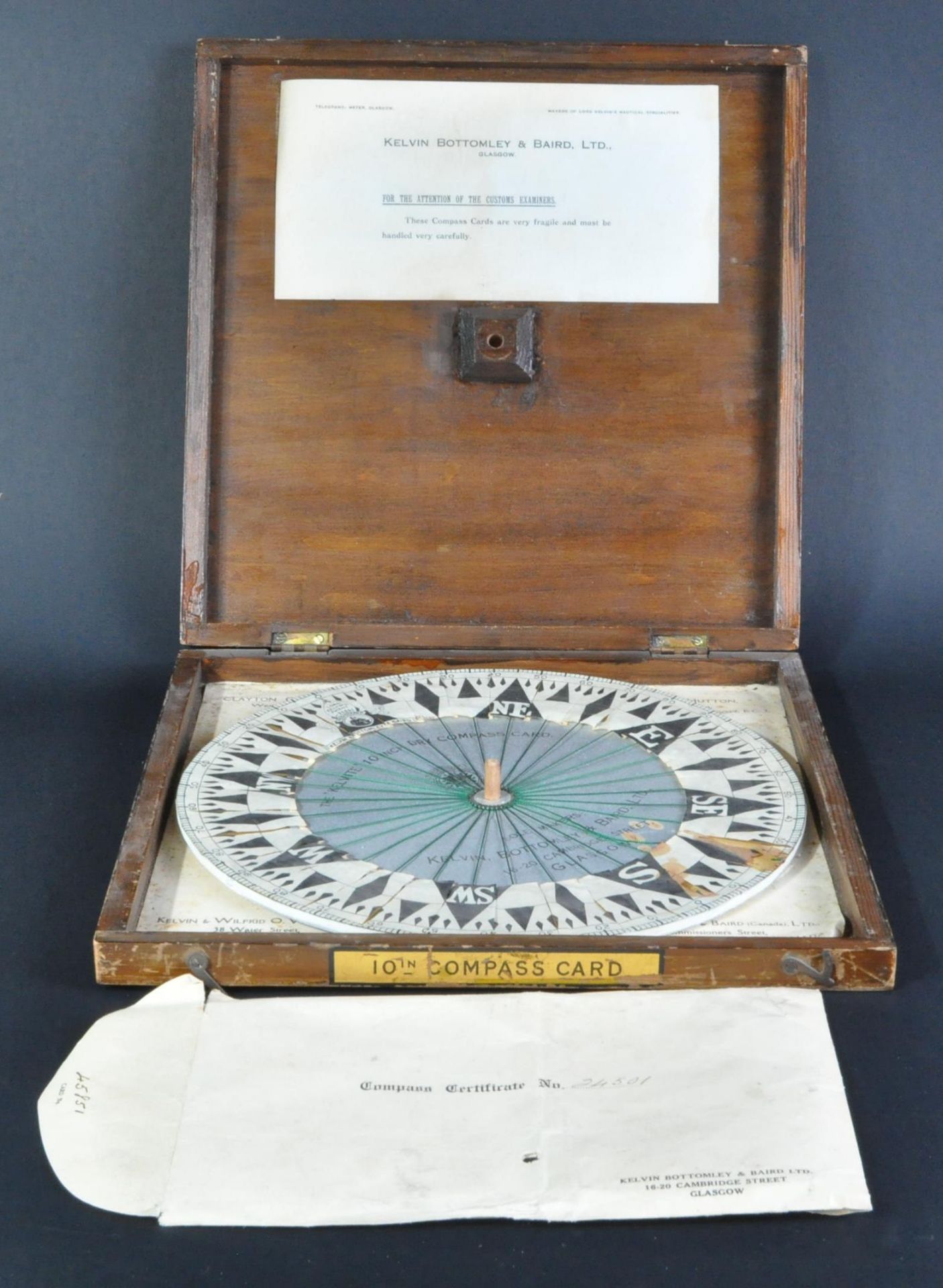 EARLY 20TH CENTURY KELVIN BOTTOMLEY & BAIRD LTD COMPASS