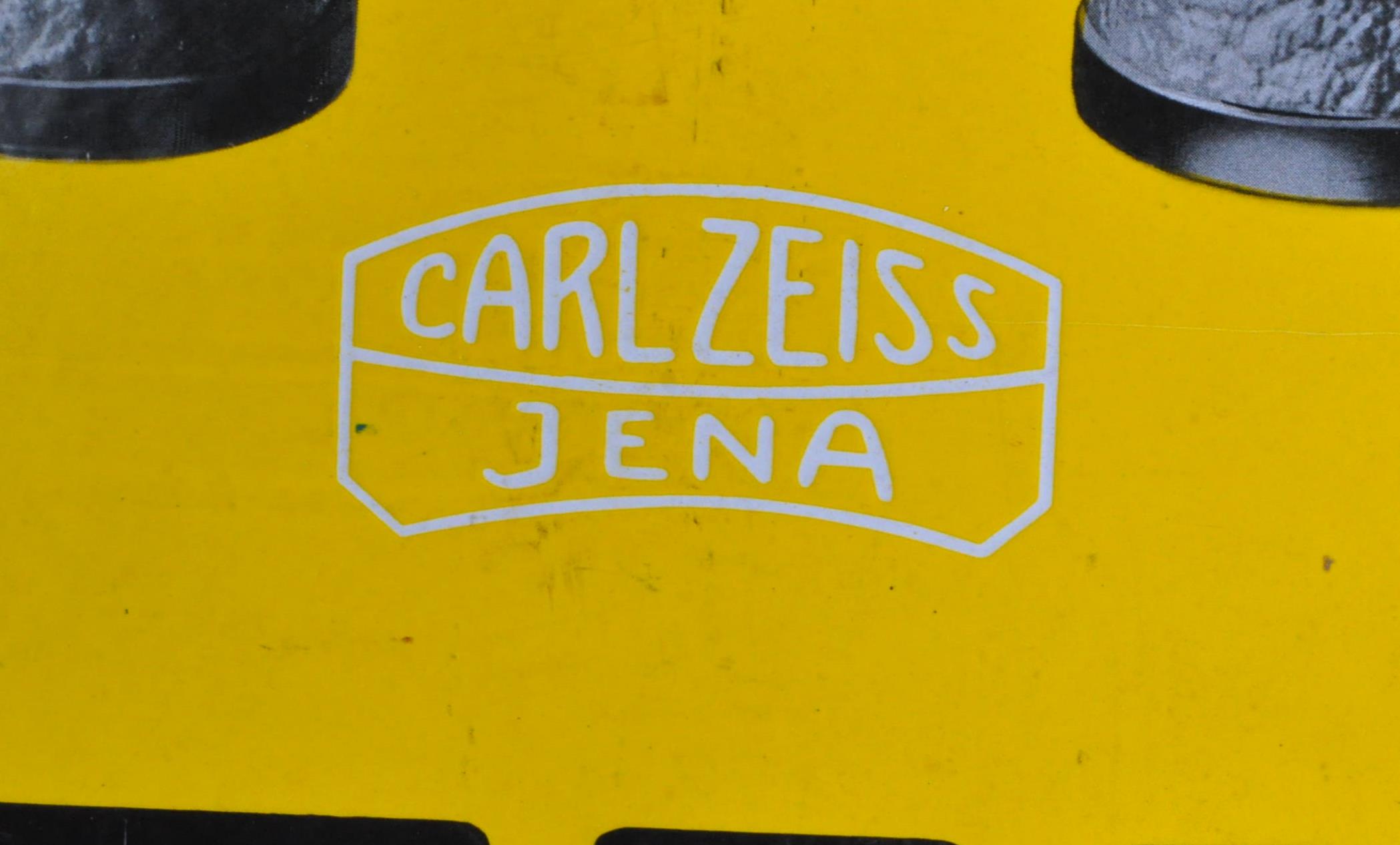 CARL ZEISS - ZEISS - ORIGINAL C1930S ENAMEL ADVERTISING SIGN - Image 4 of 6
