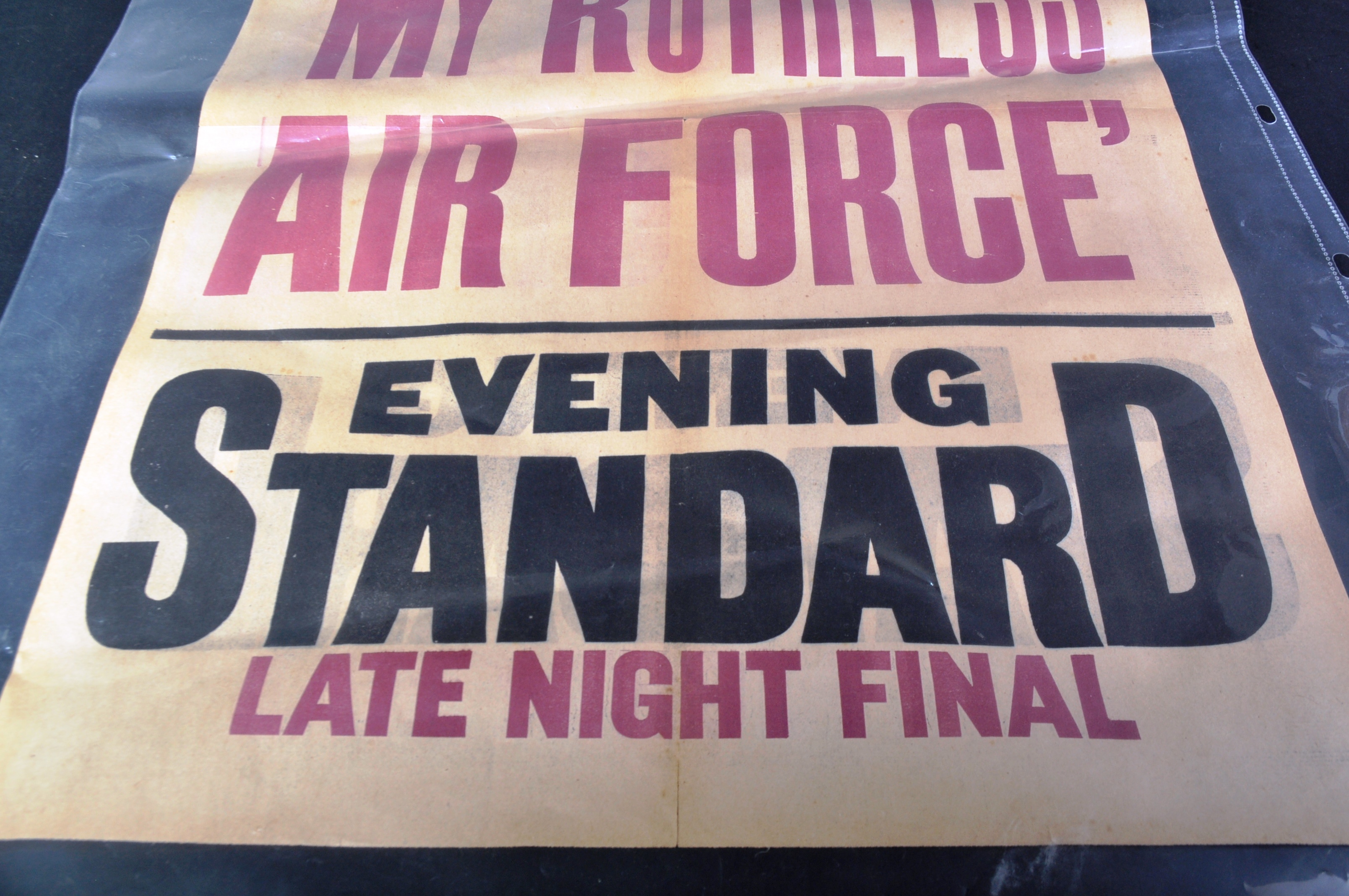 ORIGINAL WWII NEWSPAPER STAND HEADLINE SHEET POSTERS - Image 2 of 4