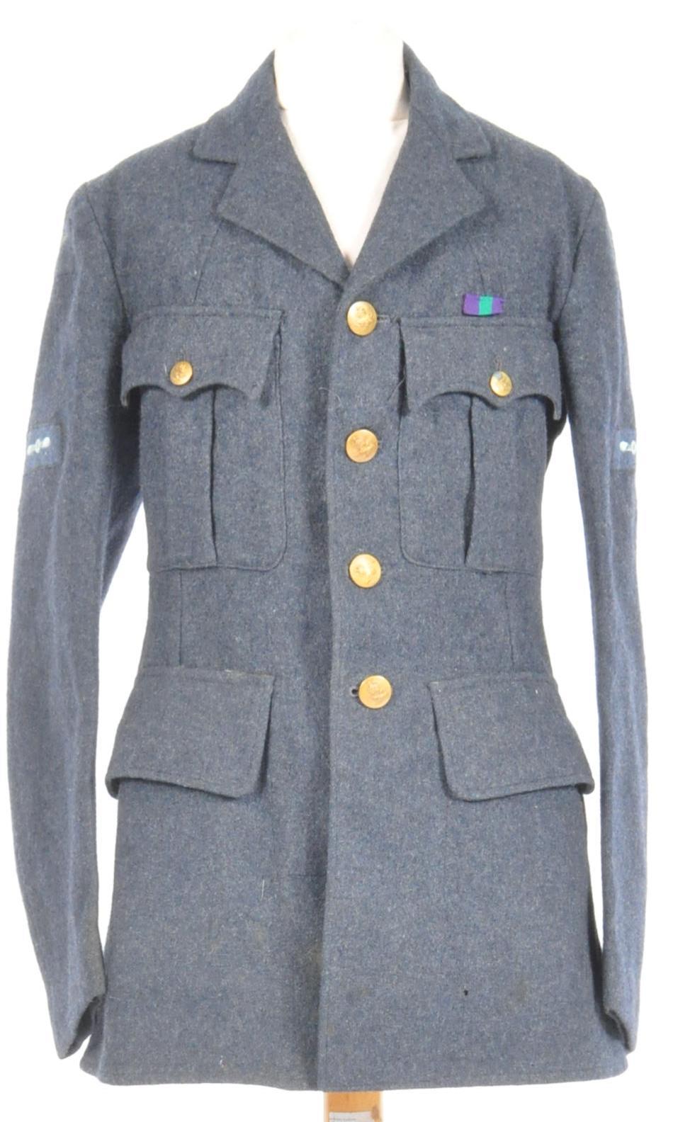 WWII SECOND WORLD WAR - ORIGINAL RAF UNIFORM TUNIC / JACKET