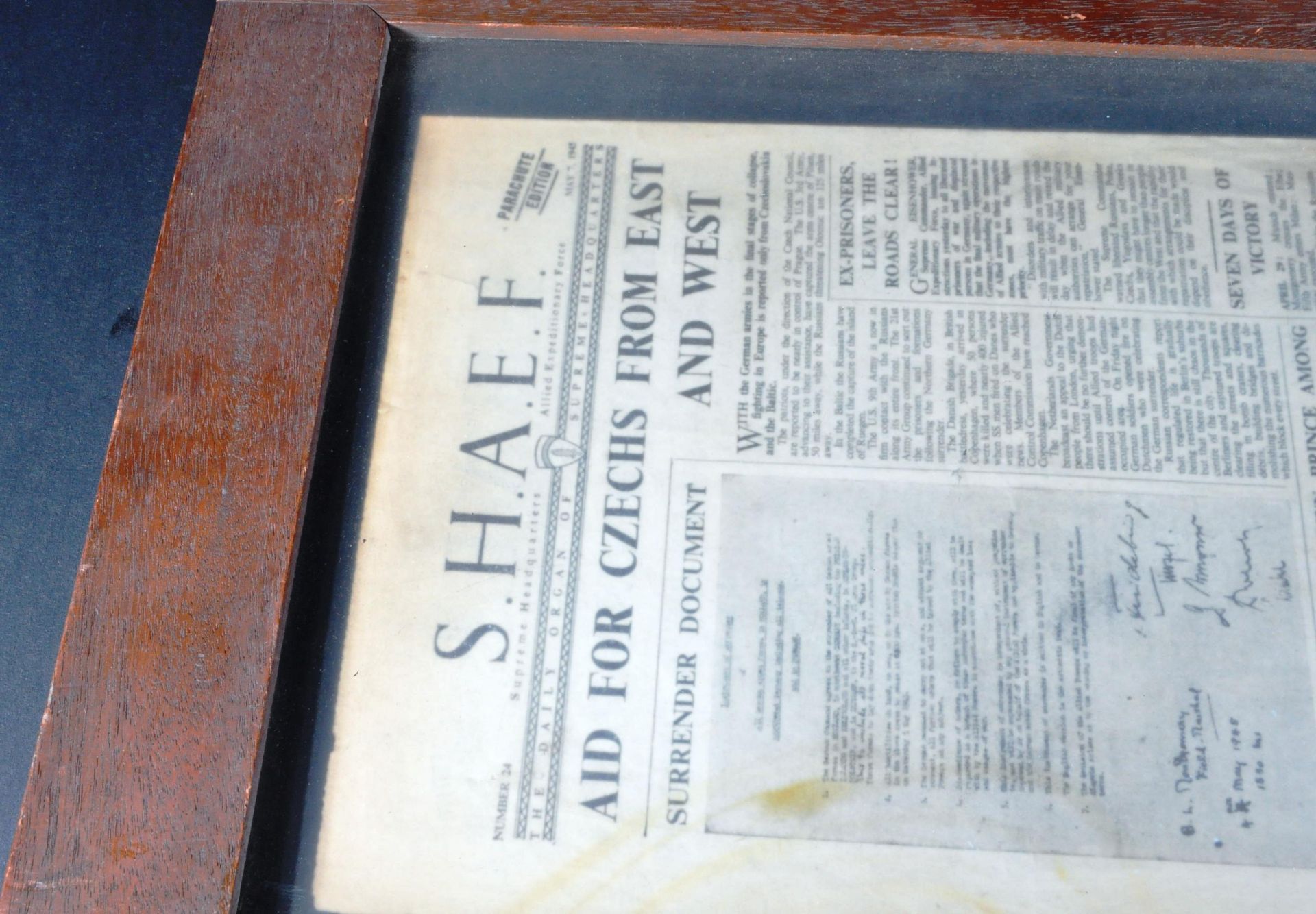 WWII SECOND WORLD WAR - SHAEF FRAMED SURRENDER ISSUE - Image 3 of 4