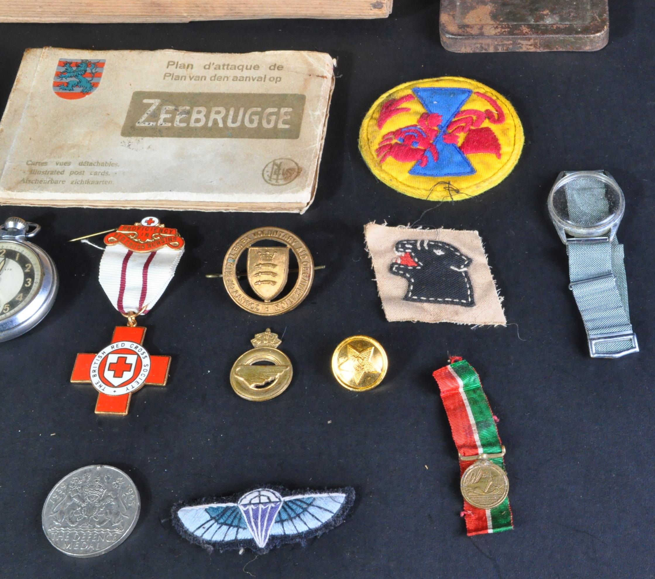 COLLECTION OF ASSORTED WWII & OTHER RELATED MILITARY ITEMS - Image 4 of 7