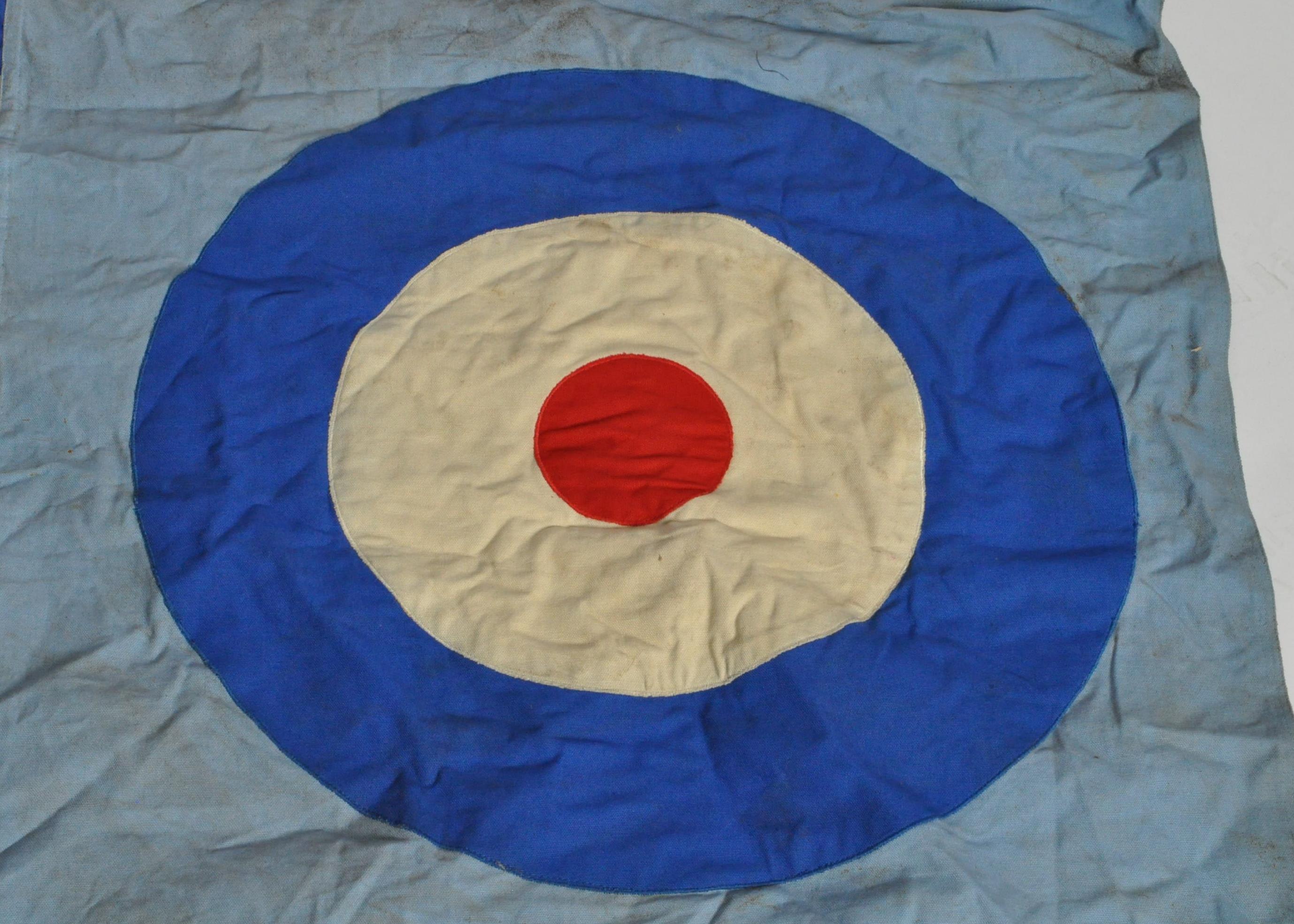 WWII SECOND WORLD WAR - LARGE RAF ENSIGN AIRBASE FLAG - Image 3 of 4