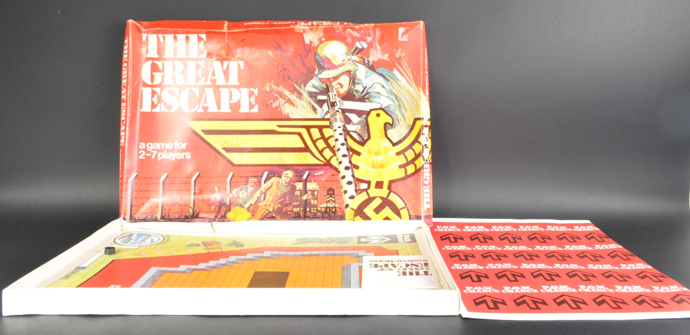 THE GREAT ESCAPE - VINTAGE BOARD GAME SIGNED BY JOHN LEYTON