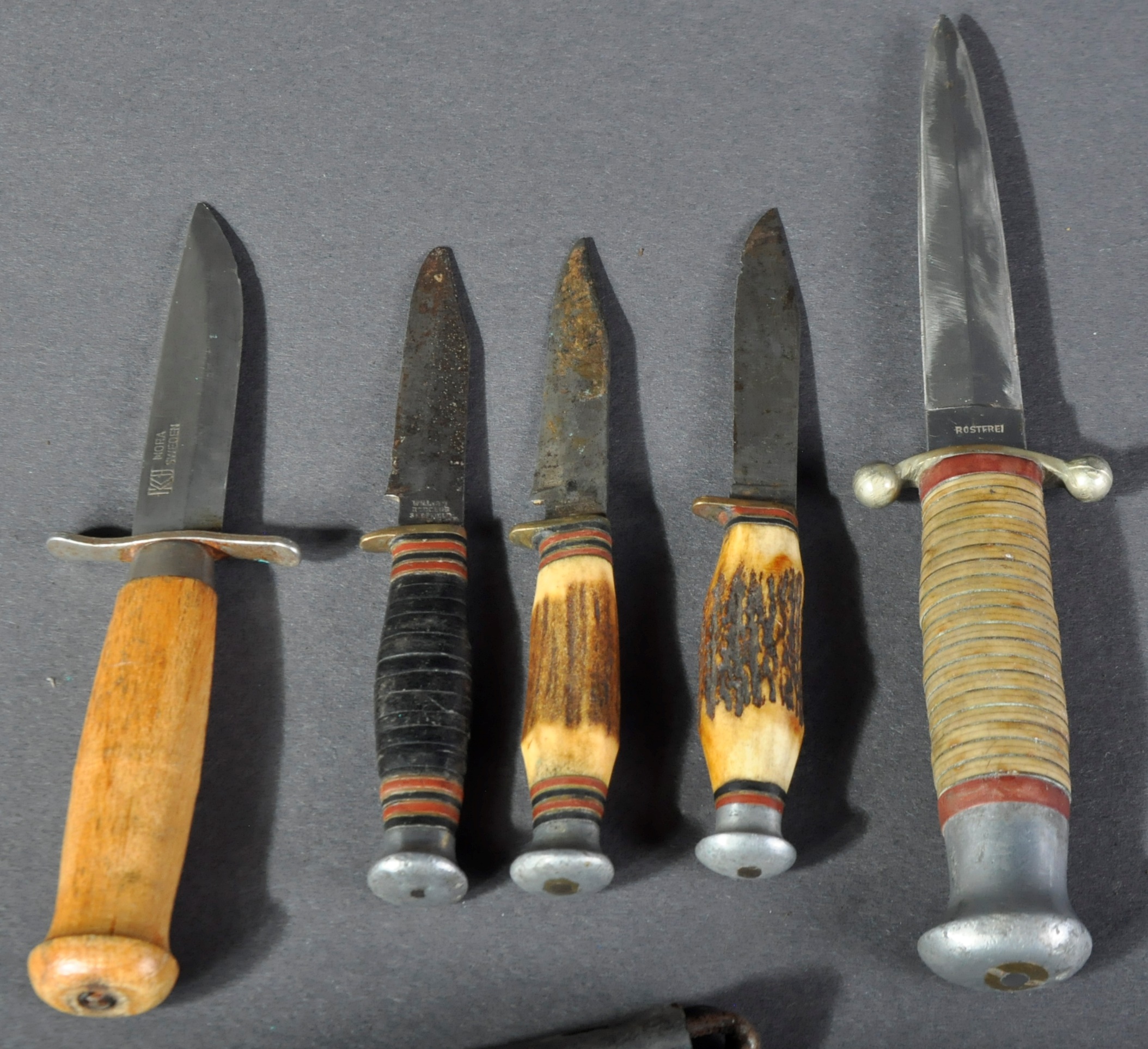 COLLECTION OF ASSORTED KNIVES / DAGGERS - GERMAN, BRITISH ETC - Image 7 of 7