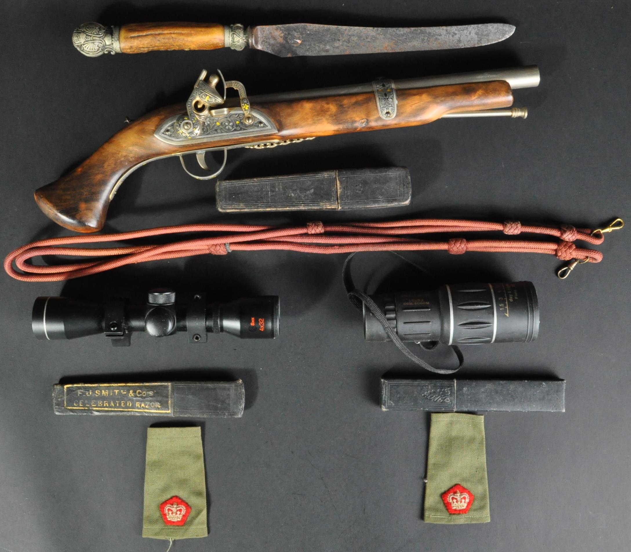 COLLECTION OF ASSORTED MILITARY RELATED ITEMS