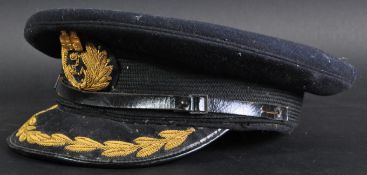 WWII INTEREST - 20TH CENTURY BRITISH ROYAL NAVY OFFICER'S CAP